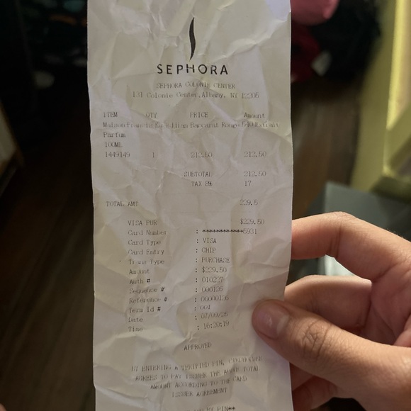 Maison Francis baccarat Kurkdjian Red Packaging - Picture 4 of 5